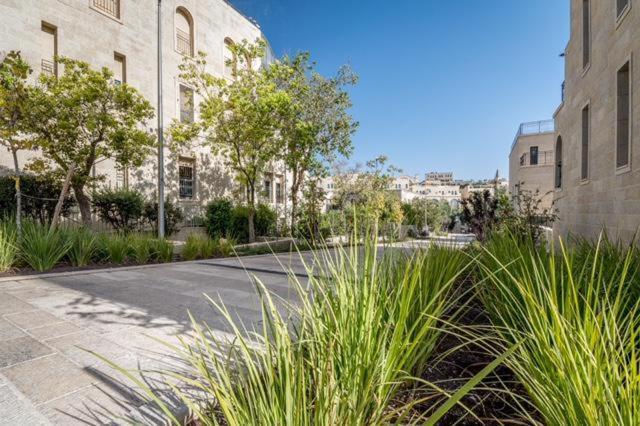 Front Of The Old City In Jerusalem - Luxurious Residence Room photo